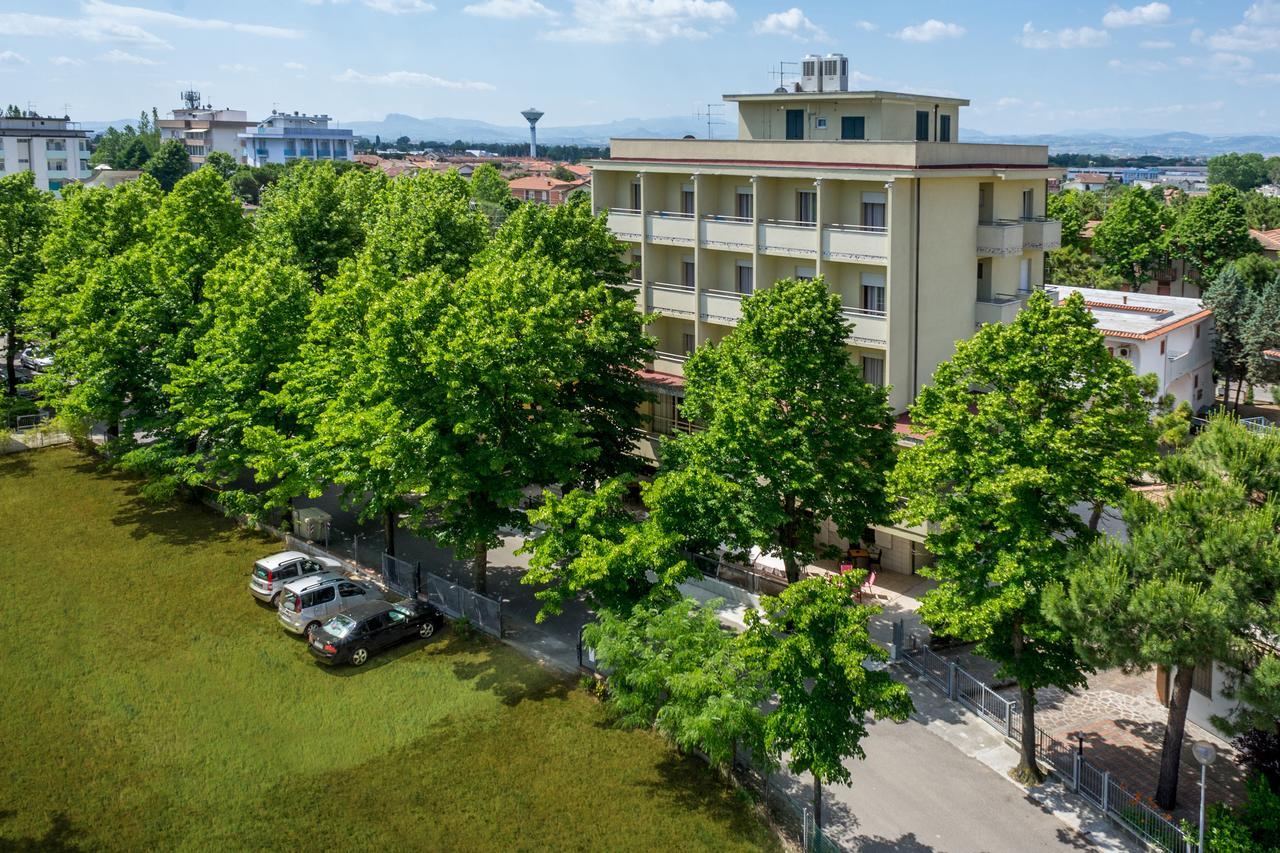 Hotel Gattuccio เชเซนาติโก ภายนอก รูปภาพ