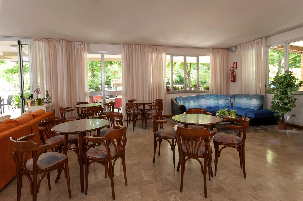 Hotel Gattuccio เชเซนาติโก ภายนอก รูปภาพ